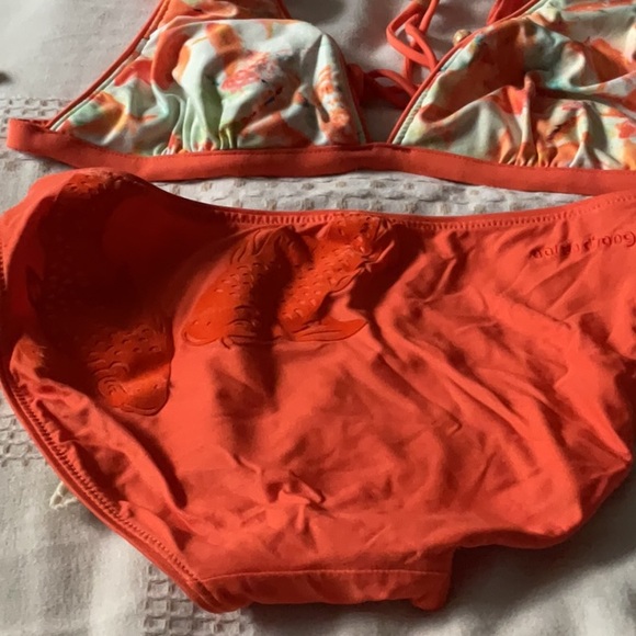 Reversible Colorful Bikini Set - Picture 4 of 7